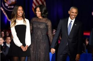 Michelle and Barack Obama Meets Malia’s Newborn for the FIRST Time Cute Moments!1